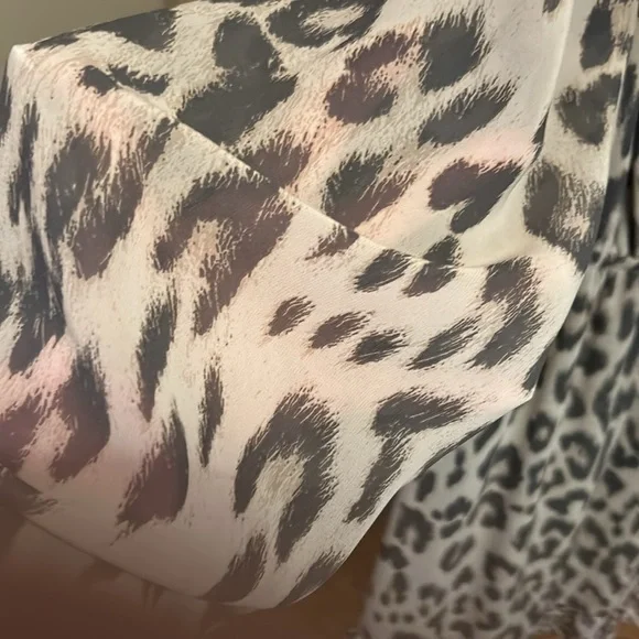 Ruffle trim leopard baby doll dress - Picture 5 of 5